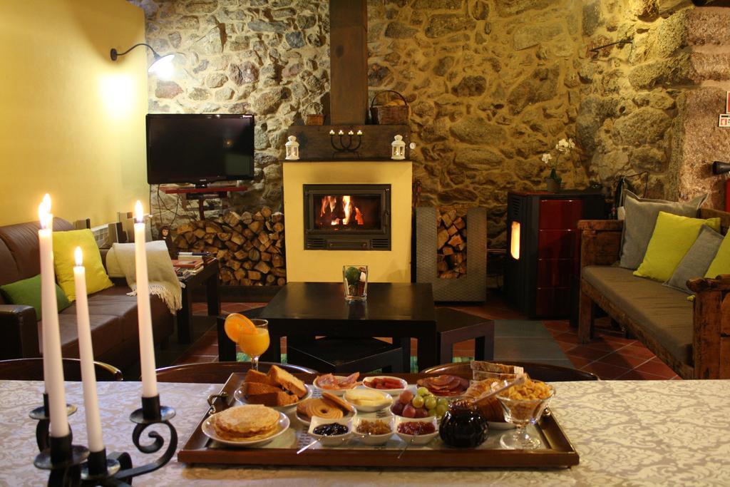 Casa Entre-Palheiros E Casa Do Canastro Montalegre Zewnętrze zdjęcie