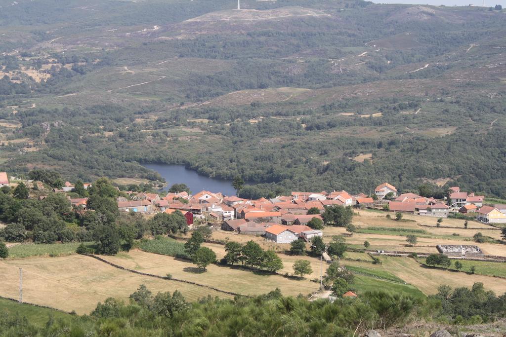 Casa Entre-Palheiros E Casa Do Canastro Montalegre Zewnętrze zdjęcie